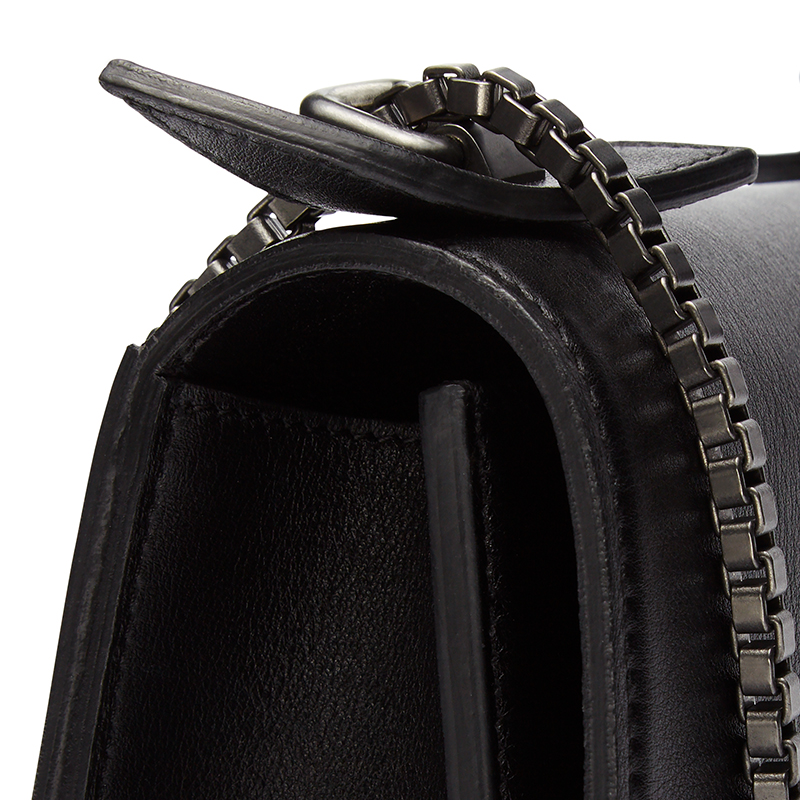 Diavolino Piccolino Black Calf leather Gun Metal chain – Loes Vrij